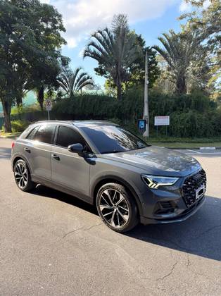 AUDI Q3 1.4 35 TFSI GASOLINA BLACK S TRONIC